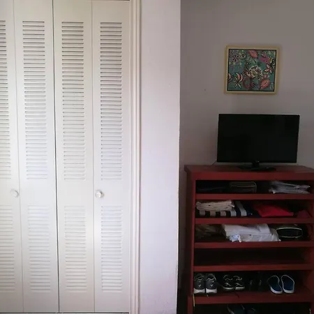 Apt Nueva Medina Ii *
